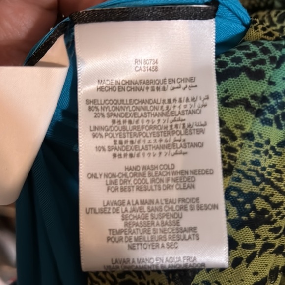 BCBGMaxAzria Ivita Blue/Green/Yellow Snake Print Ruched Bodycon Dress Size Med - Picture 8 of 8